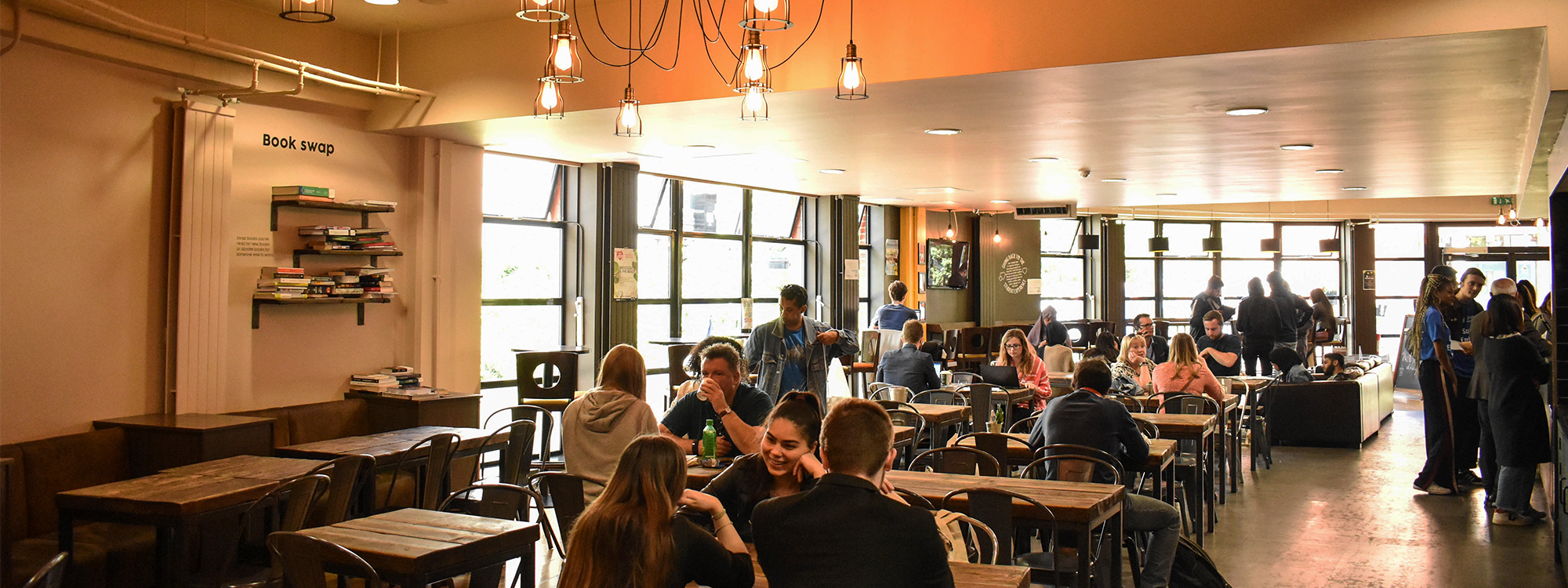 Relax in our on-campus café with a great range of food and drink from toasted paninis, sandwiches and sushi to our ethical Fairtrade coffee, refreshing smoothies and delicious treats